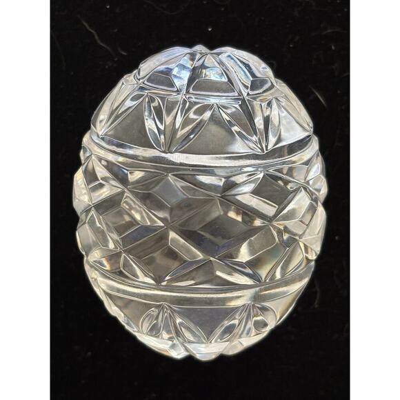 Vintage Irish Tyrone Crystal Deep Cut Full Lead Crystal Egg Paperweight Ireland - Picture 3 of 7